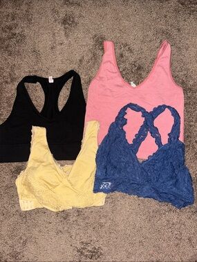 Size xlarge bralette & lounge bra bundle!